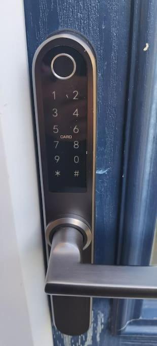 Lovely 3 Bed Ground Floor Apartment Near Qe Hospital Harborne Birmingham New Екстериор снимка