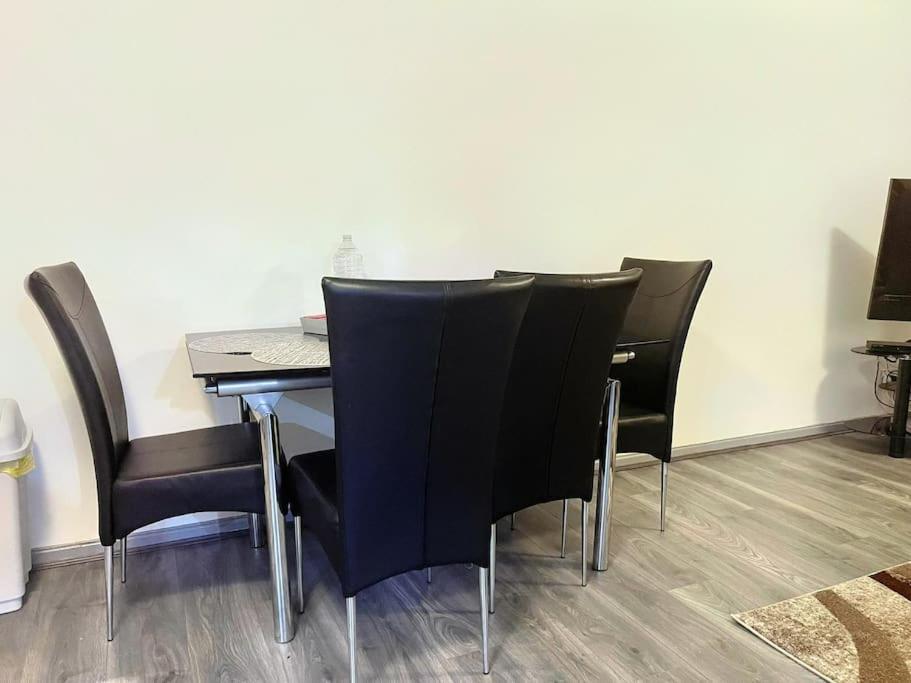 Lovely 3 Bed Ground Floor Apartment Near Qe Hospital Harborne Birmingham New Екстериор снимка