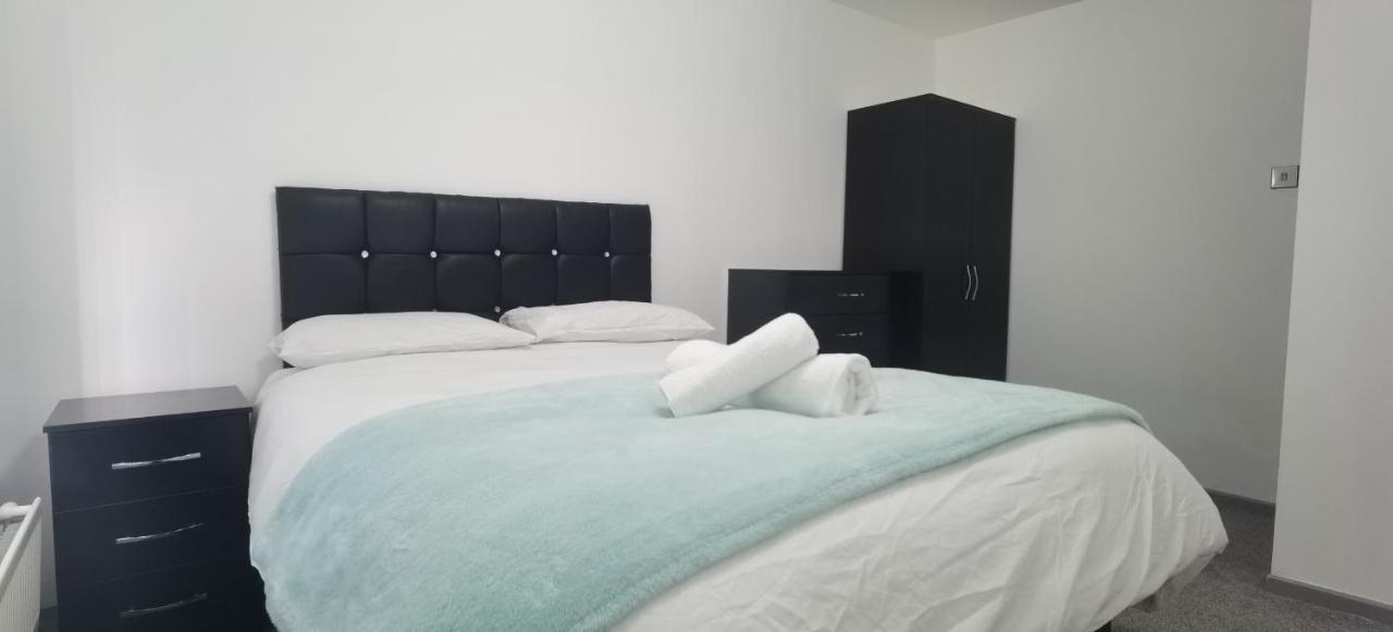 Lovely 3 Bed Ground Floor Apartment Near Qe Hospital Harborne Birmingham New Екстериор снимка